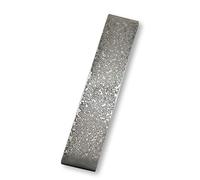 Le cutter en acier de Damas pour la fabrication de matériaux à motif de barre d'acier a été traité thermiquement