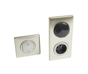 Legrand 067770 Pack de Démarrage Installation Connectée Céliane avec Netatmo, 1 Prise Control, 1 Commande Départ/Arrivée, Titane
