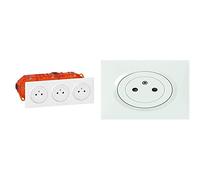 Legrand 300404 Kit Triple Prise de Courant 2P+T Surface Dooxie 16A Précâblées, Blanc/Orange & 095015 Prise de Courant 2P+T Surface Dooxie, Livrée avec Plaque Carrée, 16A, Blanc