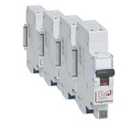 LEGRAND - Disjoncteur Phase + Neutre 230V DNX³ - Pouvoir de Coupure 3000A - 10A Courbe C - Bornes automatiques - 1 Module - Fabriqué En France (Lot de 4)