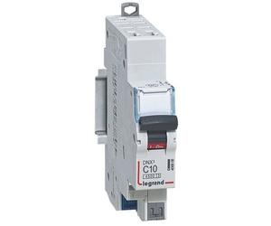 Legrand - Disjoncteur Phase+neutre DnxÂ³4500 6ka Arrivée Et Sortie Borne Automatique 1p+n 230v 10a Courbe D 1 Module 406808