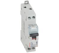 Legrand DX³ 407696 - 6 A