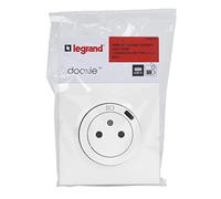LEGRAND Prise 2P+T avec chargeur USB-C, Dooxie blanc, 16A 250V IP20 | 1 prise 2P+T, 1 port USB-C 7,5W, blanc brillant, encastré, sécurité enfant, remplace une prise standard