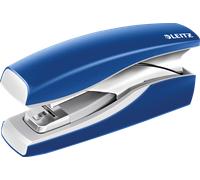 LEITZ 56030035 - Agrafeuse à plat Softpress, jusqu'à 30 feuilles, bleu