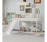Les lits superposés mesurent 90 x 190 cm. Le lit pour enfant est équipé d'une glissade. La structure de lit en forme de maison, avec échelle, ne nécessite pas de sommier à ressorts et est facile à ass