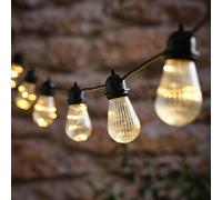 Lights4fun Guirlande lumineuse à ampoules striées - Micro LED blanc chaud - Fonctionnement à piles avec minuterie - Décoration intérieure et extérieure - Longueur 2,70 m
