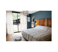 LINDER - Jeté de lit Aspect Naturel et froissé comme du Gaze de Coton pour Un Look Frais et Doux - Coloris Ecru - 100% Polyester - Dimensions 250x260cm - Collection Sirocco