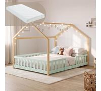 Lit bébé "Sisimiut" de style Montessori, pour une intégration harmonieuse dans la maison, avec matelas et barrière de sécurité. Fabriqué en bois de pin, dimensions 140x200 cm. Couleur : vert menthe/bo