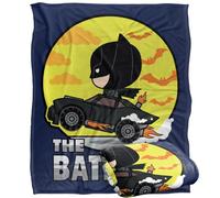 LOGOVISION The Batman (2022) Batmobile Wheelie Chibi Plaid Ultra Doux au Toucher Soyeux - 152 x 127 cm