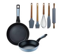 Lot de 2 poêles de Ø20 Ø 26 cm en aluminium pressé de couleur bleue + set de 5 ustensiles en silicone et bois NOIA San Ignacio