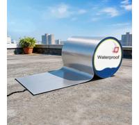 LRYELWA Ruban D'étanchéité en Asphalte Film en Aluminium Bande Adhésif Imperméable Ruban de RéParation Pour Fuite de Toit,Fissure de Surface,écart de Rebord de Fenêtre,Argenté (40cm x 10m)