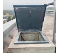 lucarne de toit Trappe d'accès au toit H20cm, porte de sécurité à montage encastré, trappe d'accès au toit avec poignée à bande d'étanchéité, étanche à la pluie fenetre(95 * 95cm)
