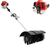 Machine de nettoyage essence, moteur 2 temps. Balai-débroussailleuse essence avec une largeur de brosse de 56 cm, puissance de 1,7 kW. Adaptée pour le déneigement sur gazon synthétique. Machine de net