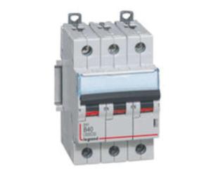 MAGNET DX3 6/10 KA D 3P 10A