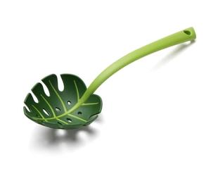 Maia Gifts Cuillère à feuilles de jungle - Jungle Leaf Slotted Spoon