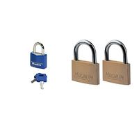 Master Lock 9131EURDCOL Cadenas n Aluminium Massif recouvert de Vinyle, Couleur Aléatoire, 3 x 5,2 x 1,6 cm & CAD40T Pack de 2 Cadenas Magnum en Laiton Massif et oré, 5,4 x 4 x 1 cm
