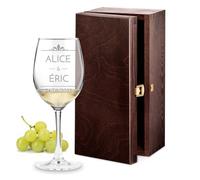 Maverton Verre à Vin en Cristal - Gobelet gravé 350 ml - Verre Personnalisé - Vin Rouge et Blanc - Cadeau d’anniversaire pour chaque Couple - Petite Verrerie pour parents - Simplicité