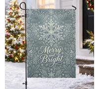 Merry And Bright Drapeau de jardin avec citation d'hiver flocon de neige | Texte joyeux et lumineux, drapeau de pelouse, aiguilles de pin, pommes de pin, motifs botaniques d'hiver