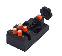 Mini Étau de Table à Mâchoires Réglables, Noir, Ouverture Rapide | Pince Fixe pour Bijoux et Noix, Huit Trous, Plastique, Usage Établi Électronique, Outil Portable