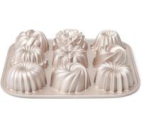 Moule à pâtisserie Patisse pour 9 mini-cakes en forme de tulipes - Moule à gâteau pour 9 mini-cakes - En aluminium moulé - Couleur beige doré - Dimensions : 24 x 24 x 4,5 cm