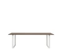 Muuto Table à manger 70/70 225x90 cm Solid smoked oak-White