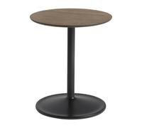 Muuto Table d'appoint Soft 48 cm Solid smoked oak-black