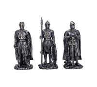Nemesis Now Lot de 3 Figurines de Chevaliers Templiers médiévaux avec Finition argentée, blasons dorés, Figurines en résine peintes à la Main avec Base rocheuse