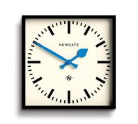 NEWGATE® Number Five Horloge Murale | Horloge de Gare Moderne rétro carrée | 40 cm | Noir avec des Mains Bleues | Style du Milieu du siècle pour Cuisine, Salon ou Bureau