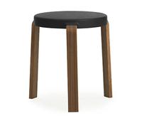 Normann Copenhagen Tabouret Tap black. pieds en noyer