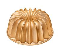 NutriChef Moule à Gâteau de 23 cm - Moule à Gâteau en Fonte d'Aluminium Épais et Lourd avec 2 Couches de Revêtement Antiadhésif - Design à Rayures Canneulées pour une Cuisson Uniforme jusqu’à 260°C-Or