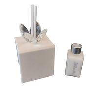 OGGETTANDO Désodorisant similicuir PU blanc avec fleur de cristal Mariage Naissance Battes Comun Graduation Confirmation 18, 25, 50 ans, Anniv, Compl (4 pétales cristal transp. (cm 7x7x11h))