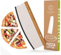 Oliver's Kitchen Coupe Pizza Professionnel pour Trancher des Pizzas de 30 à 40 cm en toute Simplicité - Manche en Bambou Naturel avec prise en Main Confortable - Grande Roulette Super Aiguisée