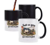 Otshirt Mug Magique Juste un gars qui aime le foot | Tasse qui Change de Couleur à la Chaleur, Céramique 300 ml Recto Verso | Idée Cadeau Footballeur Noël Anniversaire