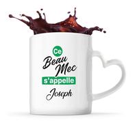 Otshirt Tasse Cœur Ce beau mec sappelle Joseph - Mug - Idée Tasse Personnalisable en forme de Cœur Cadeau Anniversaire Fête Original Famille Travail Départ Collègue Retraite Noël.