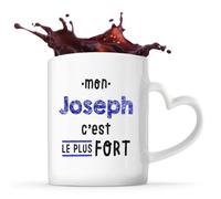 Otshirt Tasse Cœur Mon Joseph C'est le plus fort - Mug - Idée Tasse Personnalisable en forme de Cœur Cadeau Anniversaire Fête Original Famille Travail Départ Collègue Retraite Noël.