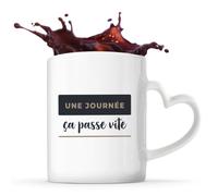 Otshirt Tasse Cœur Une Journee Ca Passe Vite - Mug - Idée Tasse Personnalisable en forme de Cœur Cadeau Anniversaire Fête Original Famille Travail Départ Collègue Retraite Noël. - Bleu&Marron - 4