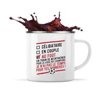 Otshirt Tasse Métal Célibataire au Foot | 300 ml Mug Émaillé Métallique | Idée Cadeau Homme Femme Football Humour Drôle Original Anniversaire Match Supporter Ballon Fête Noël