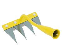 Outil de désherbage manuel pour l'entretien du jardin