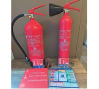 PACK EXTINCTEURS NF sans fluor pour entreprise de - de 200 M² comprenant un C02 2KG NF + un 6 litres NF eau sans additif catégorie