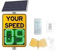 Panneau daffichage de vitesse radar à énergie solaire autoroutes et zones de limitation de vitesse