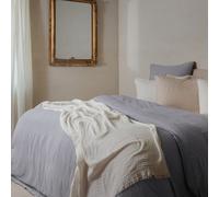 Parure de lit 3 pièces 260x240 cm et 50x70 cm mousseline de coton MILOS gris cendre