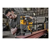 Perceuse magnétique DEWALT XR 18V - 2 Batteries 9.0 Ah renforcées, chargeur - DCD1623X2G-QW
