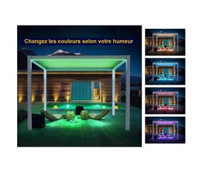 Pergola bioclimatique avec éclairage et rideaux brise vue