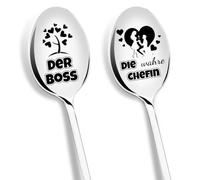 PIAKAZIQA Lot de 2 cuillères à café avec gravure « Der Wahre Boss » - Cadeau d'anniversaire pour lui et elle - Cadeau d'anniversaire pour mari et femme - Cadeaux d'amour - Cadeaux de mariage pour