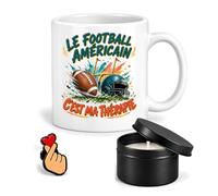 Planetee Coffret Mug Le Football Américain Ma Thérapie | Céramique 330 ml, Bougie Parfumée en Boîte Métal, Pin's Cœur | 3 Pièces | Cadeau Noël Homme Passionné Humour Original Anniversaire