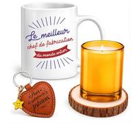 Planetee Coffret Mug Meilleur Chef de Fabrication du Monde | Céramique 330 ml, Bougie en Verre, Sous-Verre Bois, Porte-Clés Cœur, 4 Pièces, Cadeau Noël Collègue Homme Départ Retraite