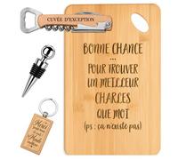Planetee Coffret Planche à Découper Bonne Chance Charles | Bambou Gravé, Tire-Bouchon, Bouchon à Vin, Porte-Clés, 4 Pièces, Cadeau Noël Homme Anniversaire Fête Original