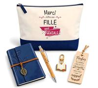 Planetee Coffret Pochette Merci Fille Géniale | Pochette Coton, Carnet Similicuir, Stylo Bambou, Marque-Page Bois, Porte-Clés Livre | 5 Pièces | Cadeau Noël Anniversaire Naissance