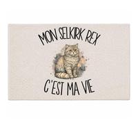 Planetee Tapis Mon Selkirk Rex C'est ma Vie C'est La Vie | Coton 725 g/m² 61 × 40 cm Lavable en Machine | Salle de Bain, WC ou Cuisine | Cadeau Propriétaire Chat Anniversaire Noël