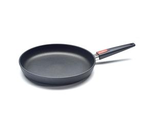 Poêle antiadhésive TITANIUM NOWO 32 cm, poignée amovible, titane, WOLL